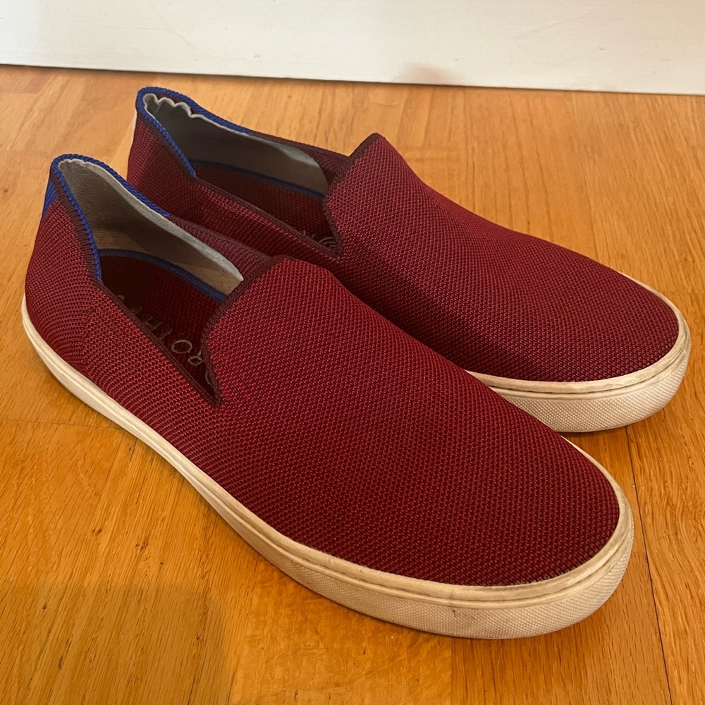 Rothys Maroon ruby Burgandy Size 8.5 Slip-on Slip On flat Shoes